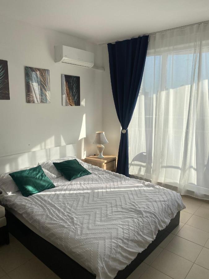 Admiral Plaza Aparthotel Sunny Beach Buitenkant foto